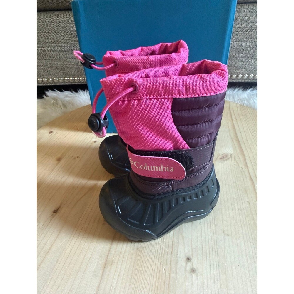 Columbia snow boots
